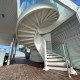 Escalier hélicoïdal avec rampe verre